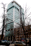 24.12.2008 г. Вид на завершаемую надземную часть здания со стороны ул. Викторенко.